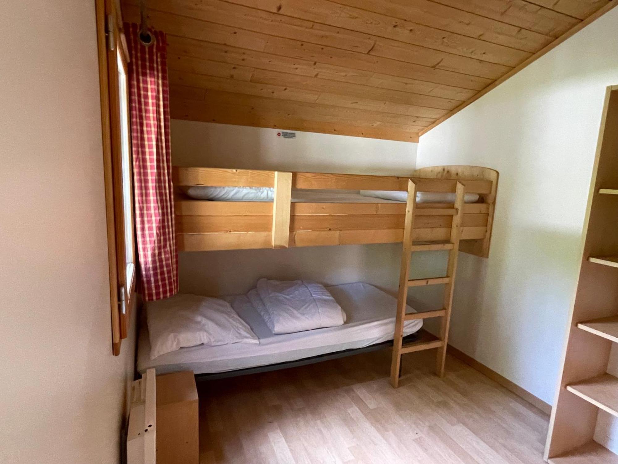 Camping Les Etoiles Saint-Sornin-Lavolps Extérieur photo